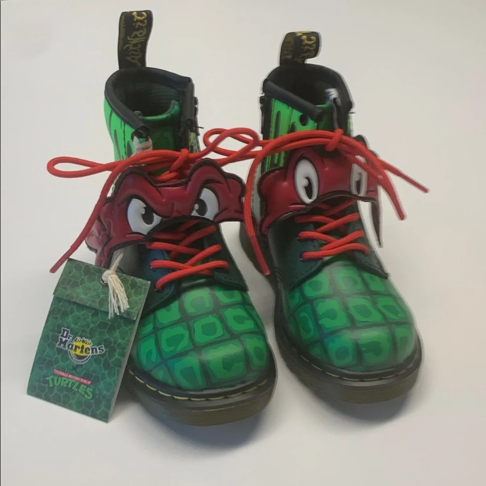 NWT Doc Doctor Martens Teenage Mutant Ninja Turtles Kids/Toddler Boots size 8